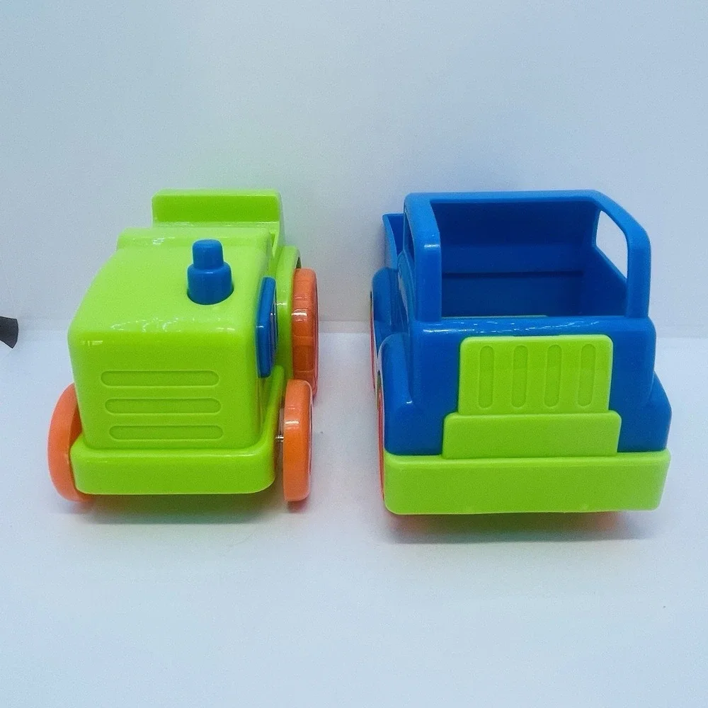 Push and Go Tractor & Pick-Up Truck Blue Green Orange‎ Wheels Tractor Has Hitch